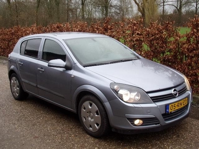 Opel Astra 1.6 Enjoy