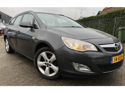 Opel Astra Sports Tourer 1.4 Edition Navi/Climate/Pdc/Lmv/Trekhaak