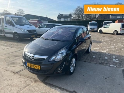 Opel Corsa 1.2-16V COSMO Distr. vervangen