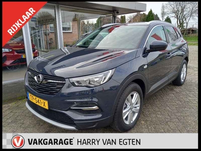 Opel Grandland X 1.2 Turbo Business Executive