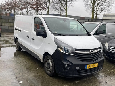 Opel VIVARO-B EURO6 BROKEN CLUTCH (bj 2018)