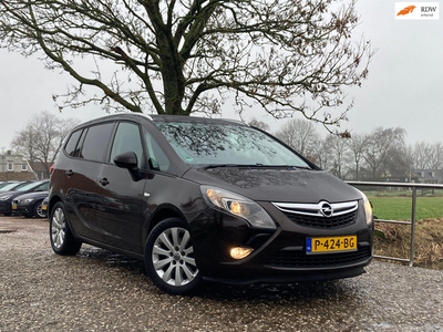 Opel Zafira Tourer 1.4 Cosmo | Stoel/stuur verw. + Cruise + Clima + Fietsenrek nu € 9.975,-!!!