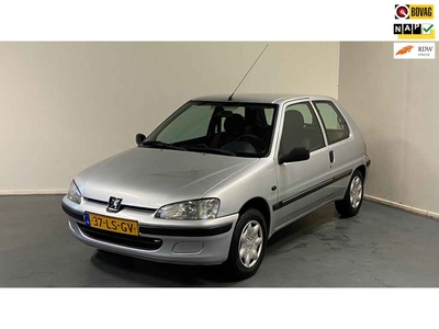 Peugeot 106 1.1 XR | Parrot Bluetooth | Airbag bestuurder |