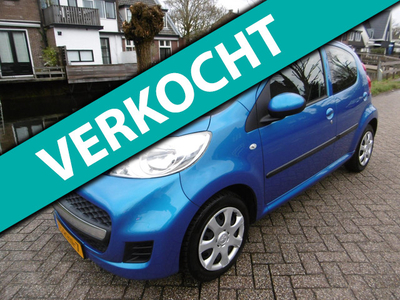 Peugeot 107 1.0-12V XS 5-deurs 1e eigenaar Airco Navi Historie Zuinig A-label