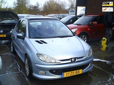 Peugeot 206 1.6-16V XS Premium st bekr elek pak nap apk