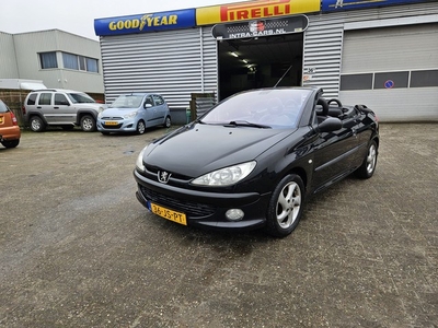 Peugeot 206 CC 2.0-16V Goed rijdende en nette