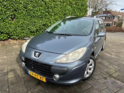 Peugeot 307 SW MET CRUISE CONT, AIRCO & EVT NIEUW APK!