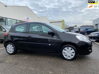 Renault Clio 1.2 Special Line NAVI AIRCO 44.000KM 1e