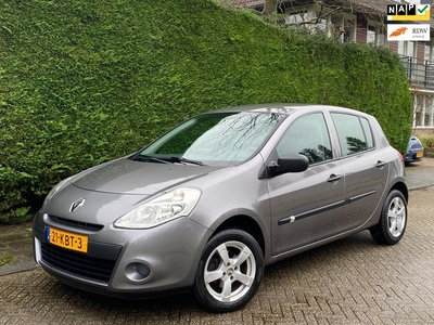 Renault Clio 1.2 TCe AIRCO/NAVI/RIJDT NIEUW/1e EIGENAAR/APK!