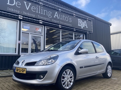 Renault Clio 1.4-16V Dynamique Luxe NIEUWE APK! (bj 2006)