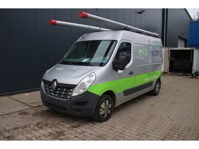 Renault Master T33 2.3 dCi L2H2 Schade Export Airco