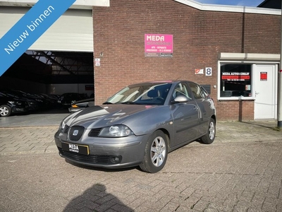 SEAT Ibiza 1.4-16V Sensation Airco Cruisecontrol