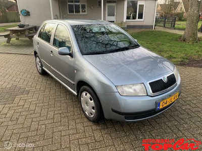 Skoda Fabia 1.4 Comfort, Airco, Cruise, Apk 1-2025