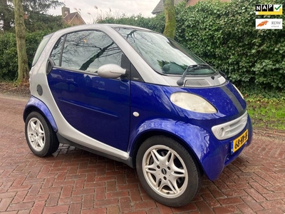 Smart City-coupé Smart & pure VOL-AUTOMAAT met Airco!