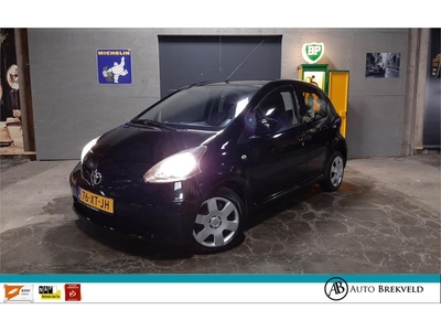 Toyota Aygo 1.0-12V + 68PK Elektrisch pakket Airco NAP