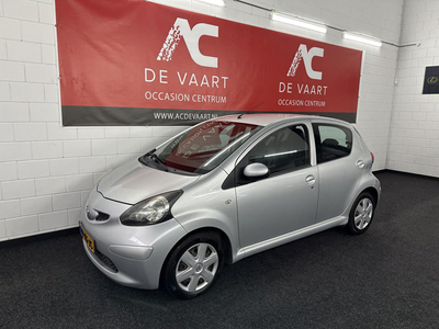 Toyota Aygo 1.0-12V + - VERKOCHT!