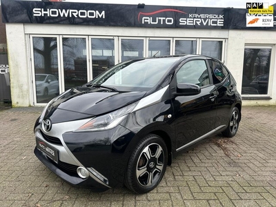 Toyota Aygo 1.0 VVT-i x-play CAMERAkeyless goLMVCRUISE