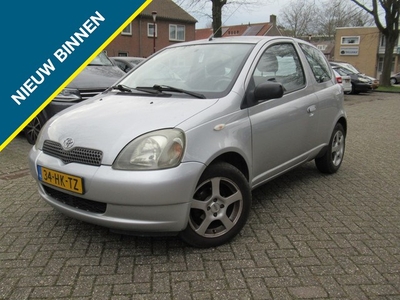 Toyota Yaris 1.3 Luna A/C NW APK+Beurt ZUINIG &