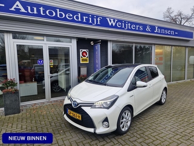 Toyota Yaris 1.5 Hybrid Dynamic / 1e Eig / Panoramadak /