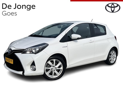 Toyota Yaris 1.5 Hybrid Dynamic NAVI (bj 2015, automaat)