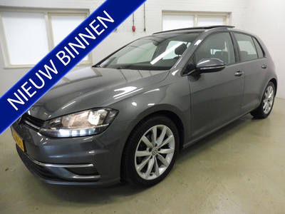 Volkswagen Golf 1.0 TSI Comfortline Business Panodak | Sportstoelen | LMV 17