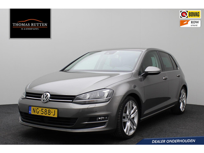 Volkswagen Golf 1.4 TSI ACT Connected Series 2016 | Dealer Onderhouden | Airco | Navigatie | Cruise Control Adaptief | DAB+ | Massagestoel | Trekhaak Afneembaar | Verwarmde Voorstoelen | Boekjes | 2 Sleutels