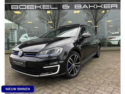 Volkswagen Golf 1.4 TSI GTE Connected Series - Panodak -