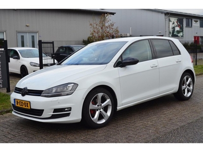 Volkswagen GOLF 1.4 TSI HighlineNaviPDCCruise