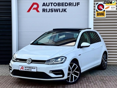 Volkswagen Golf 1.5 TSI R-Line Pano/Virtual/Keyless/Acc