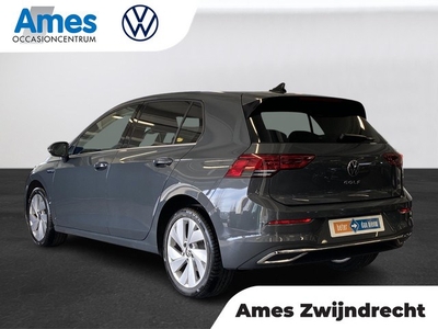 Volkswagen Golf 1.5TSI 150pk Style Bestuurdersstoel