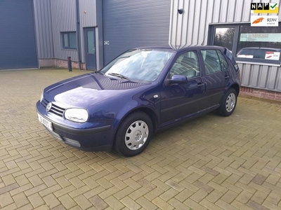 Volkswagen Golf 1.6-16V Comfortline NETTE STAAT