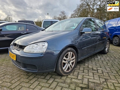 Volkswagen Golf 1.9 TDI 5-deurs (schade)