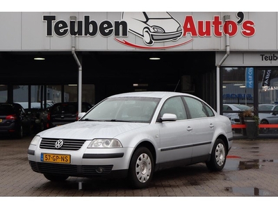 Volkswagen Passat 2.0 Comfortline Airco, Climate control