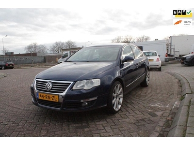 Volkswagen Passat 2.0 FSI Highline