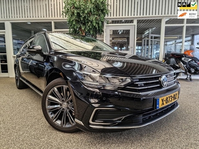 Volkswagen Passat Variant 1.4 TSI PHEV GTE PANO VIRTUEL