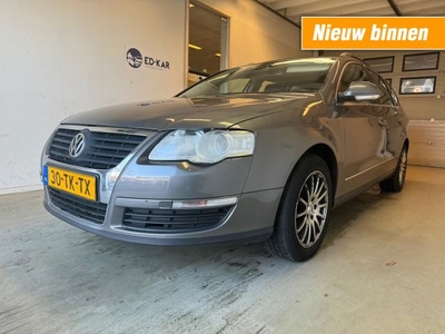 Volkswagen Passat Variant 2.0 FSI Comfortline CLIMA TREKHAAK NAP APK