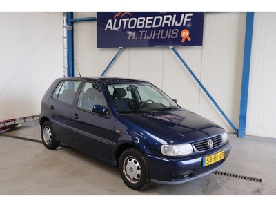 Volkswagen Polo 1.4 Milestone - Airco, Trekhaak.