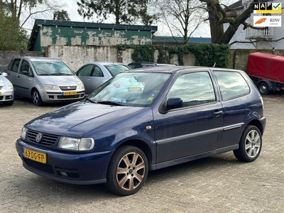 Volkswagen Polo 1.6