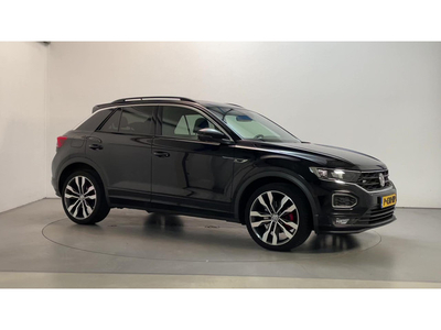 Volkswagen T-Roc 1.5 TSI 150pk DSG Sport R-Line 150 pk DSG Parkeersensoren App Connect