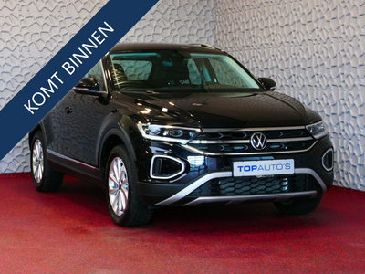 Volkswagen T-Roc 1.5 TSI 150PK STYLE PLUS ALCANTARA IQ. ELEK.KLEP ADAP.CRUISE VIR.COCKPIT CAMERA STOEL/STUUR VERW. 17''LMV 07/2023