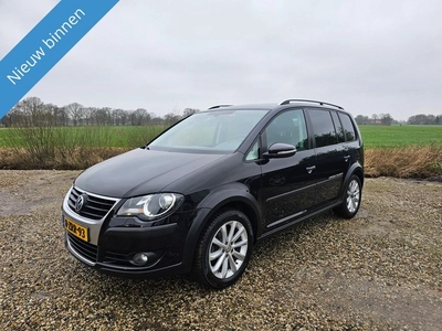 Volkswagen Touran 1.4 TSI Cross 7 persoons ! zeer mooie