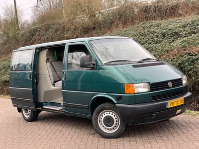 Volkswagen Transporter 2.5 TDI 292 75KW 102PK DUBBEL CABINE