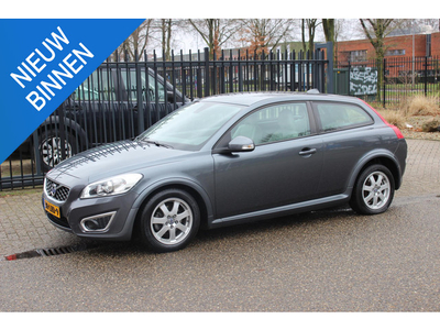 Volvo C30 2.0 Momentum, Navigatie, Trekhaak, Airco!