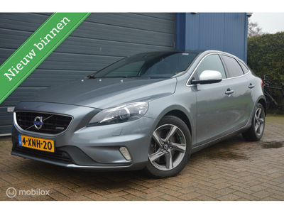 Volvo V40 2.0 D4 R-Design Business