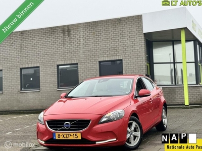 Volvo V40 2.0 D4 Summum BusinessKeyless Leer Navi Clima LED