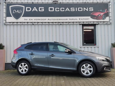 Volvo V40 Cross Country 1.6 D2 Summum NAVI/CRUISE/PDC/LM VELGEN