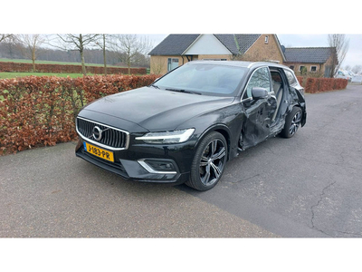 Volvo V60 2.0 B3 Inscription ECC/LEER/LED/NAVI/PANO BJ 2020