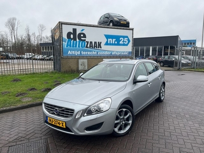 Volvo V60 2.0 D3 Summum