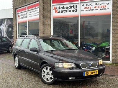 Volvo V70 2.4 D5 Comfort Line - Leder - Trekhaak