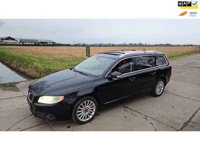 Volvo V70 2.4 D5 Summum/ automaat/ leder/ EURO 4/ bj 2007